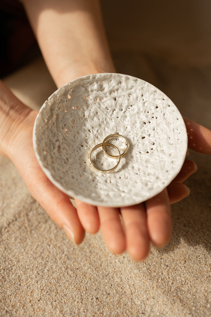 Porzellan Ringschale Line von Judith Anders