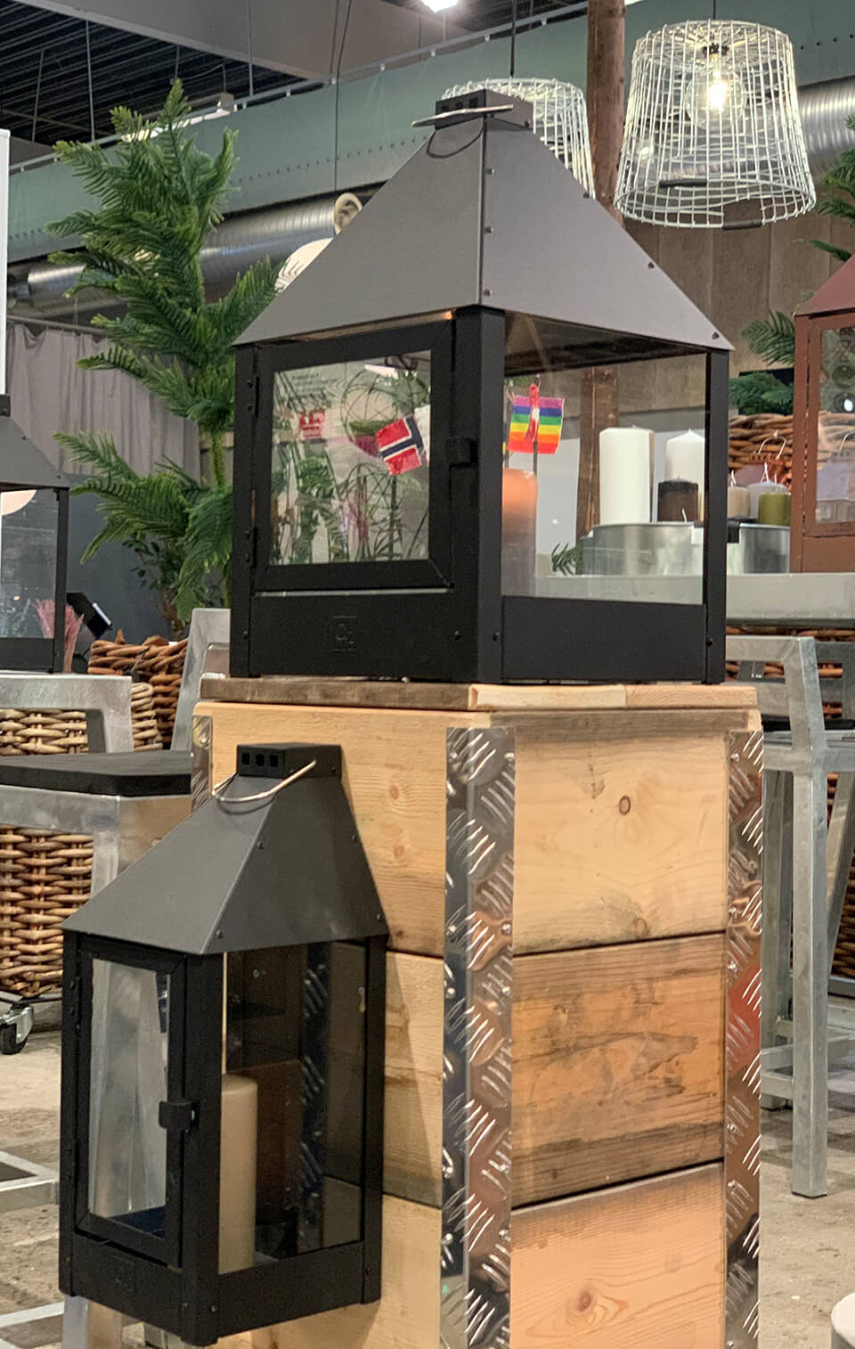 A2 Living Laterne schwarz Mega Quadro inklusive Fracht aus Dänemark