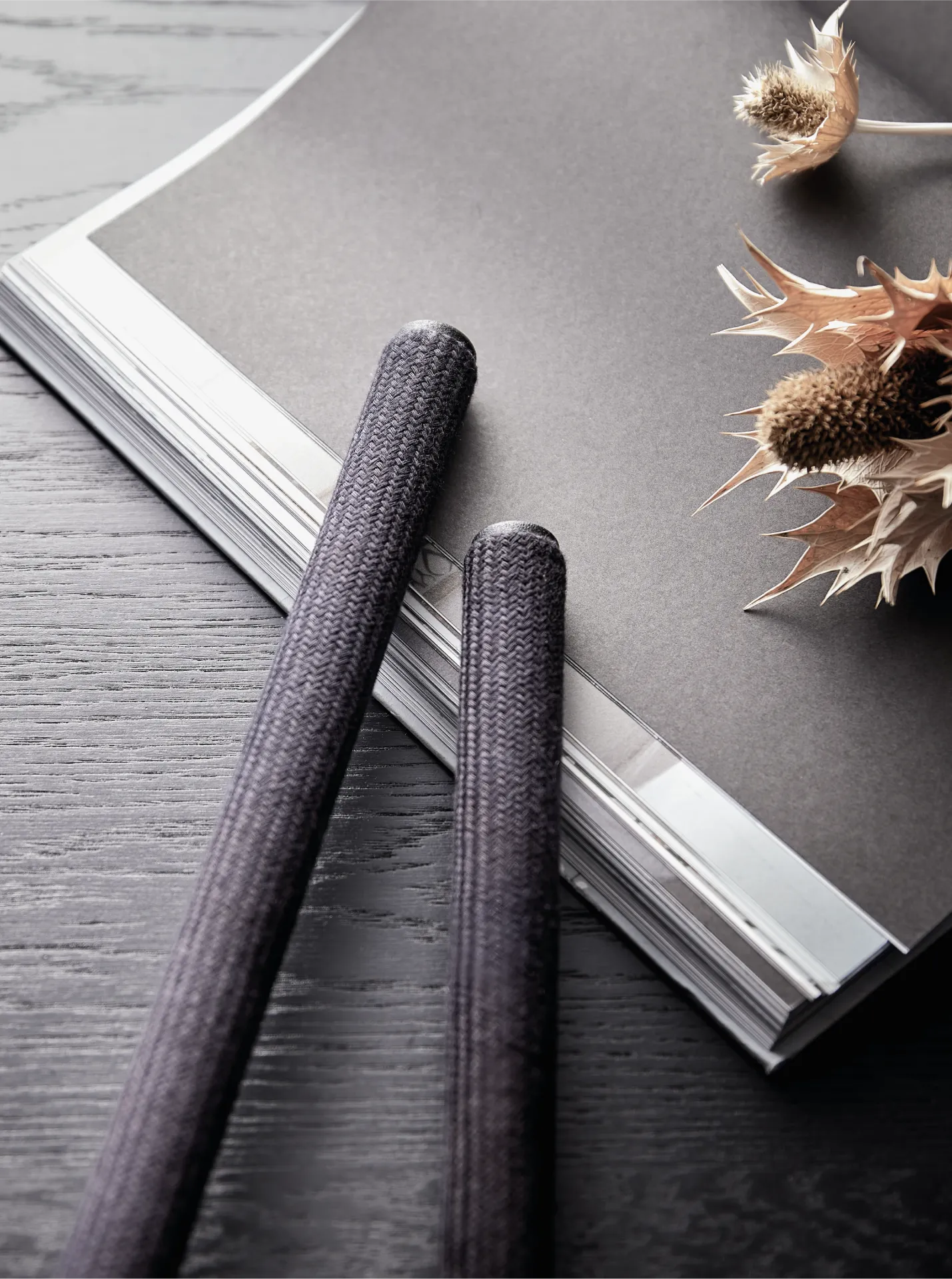 Nora Weave M Glasflakon inklusive Duftstab und 1 Liter Duftessence