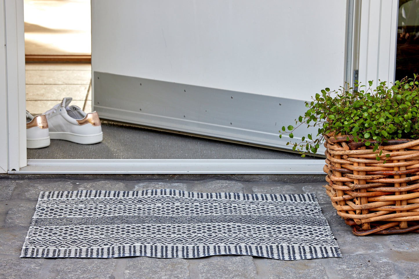 Teppich Alfie in Graphite In und Outdoor