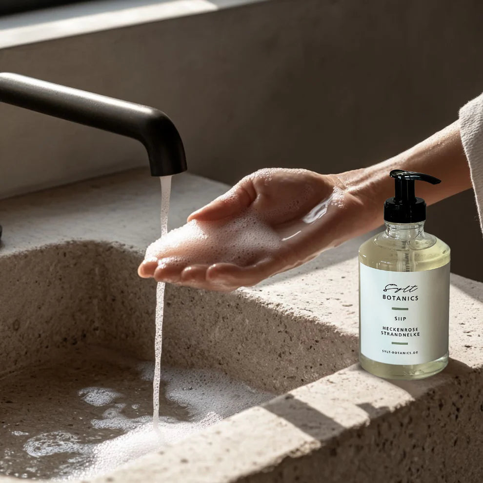 Sylt Botanics Handseife Heckenrose & Strandnelke