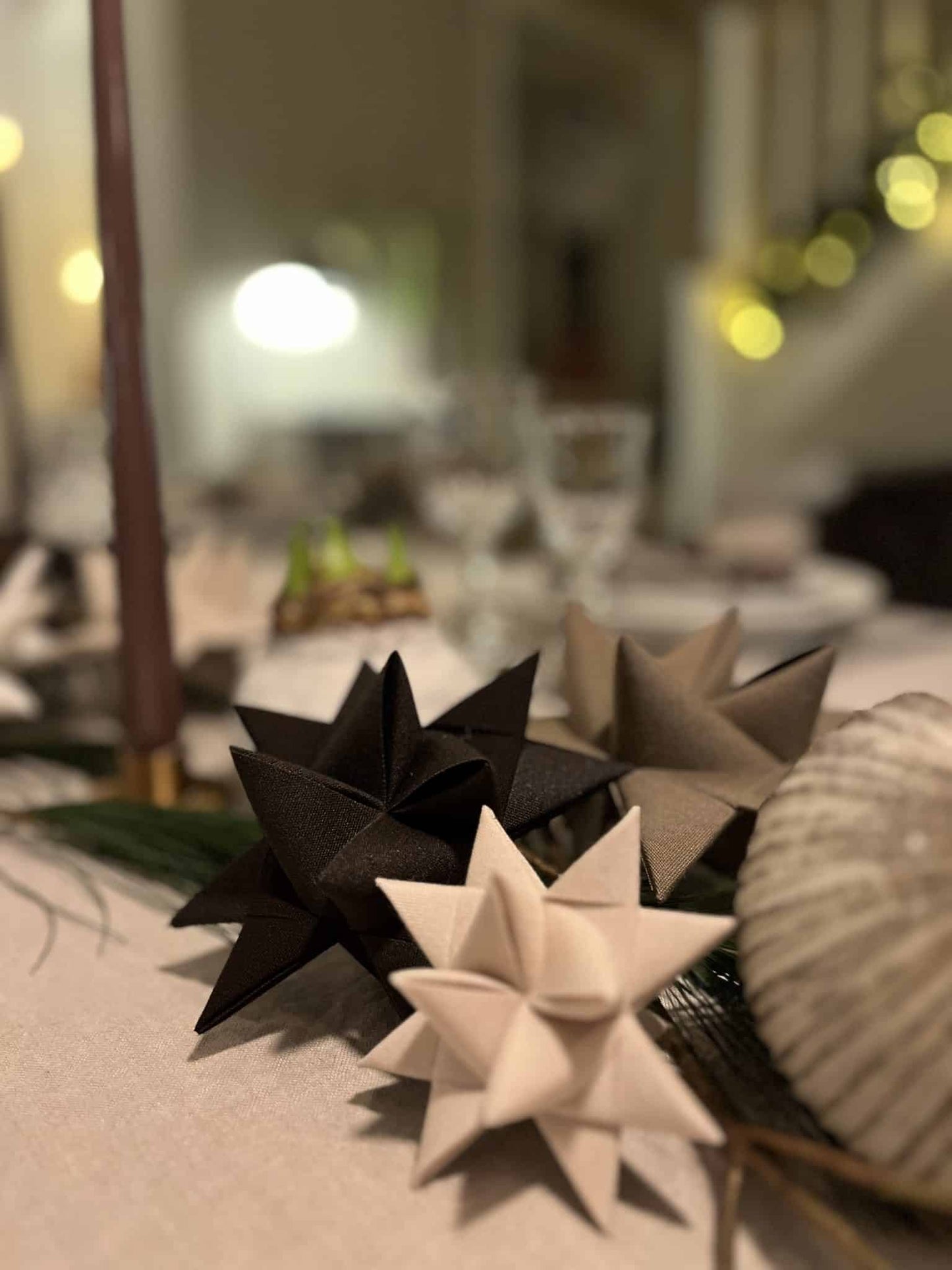 Stern in Taupe aus Canvas in M und L