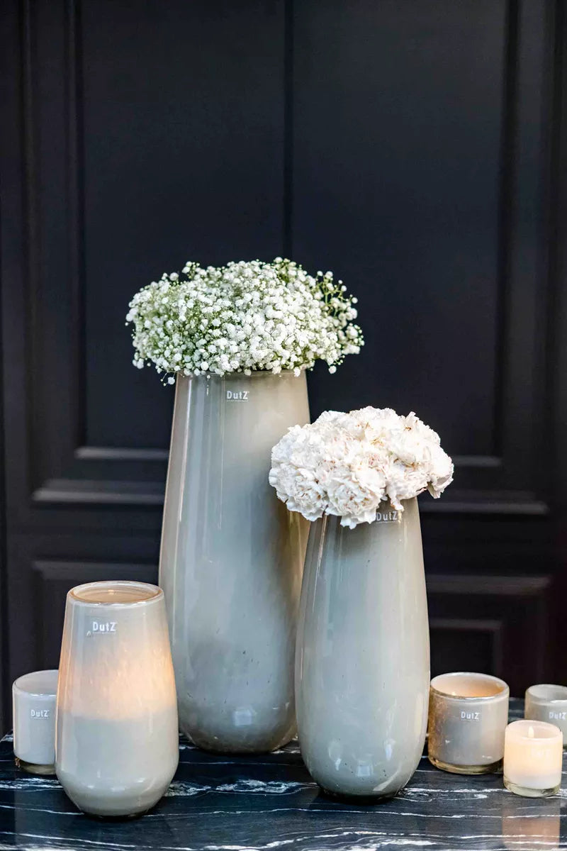 DutZ Vase Robert in Taupe zwei Größen – Blumen Hansen Sylt