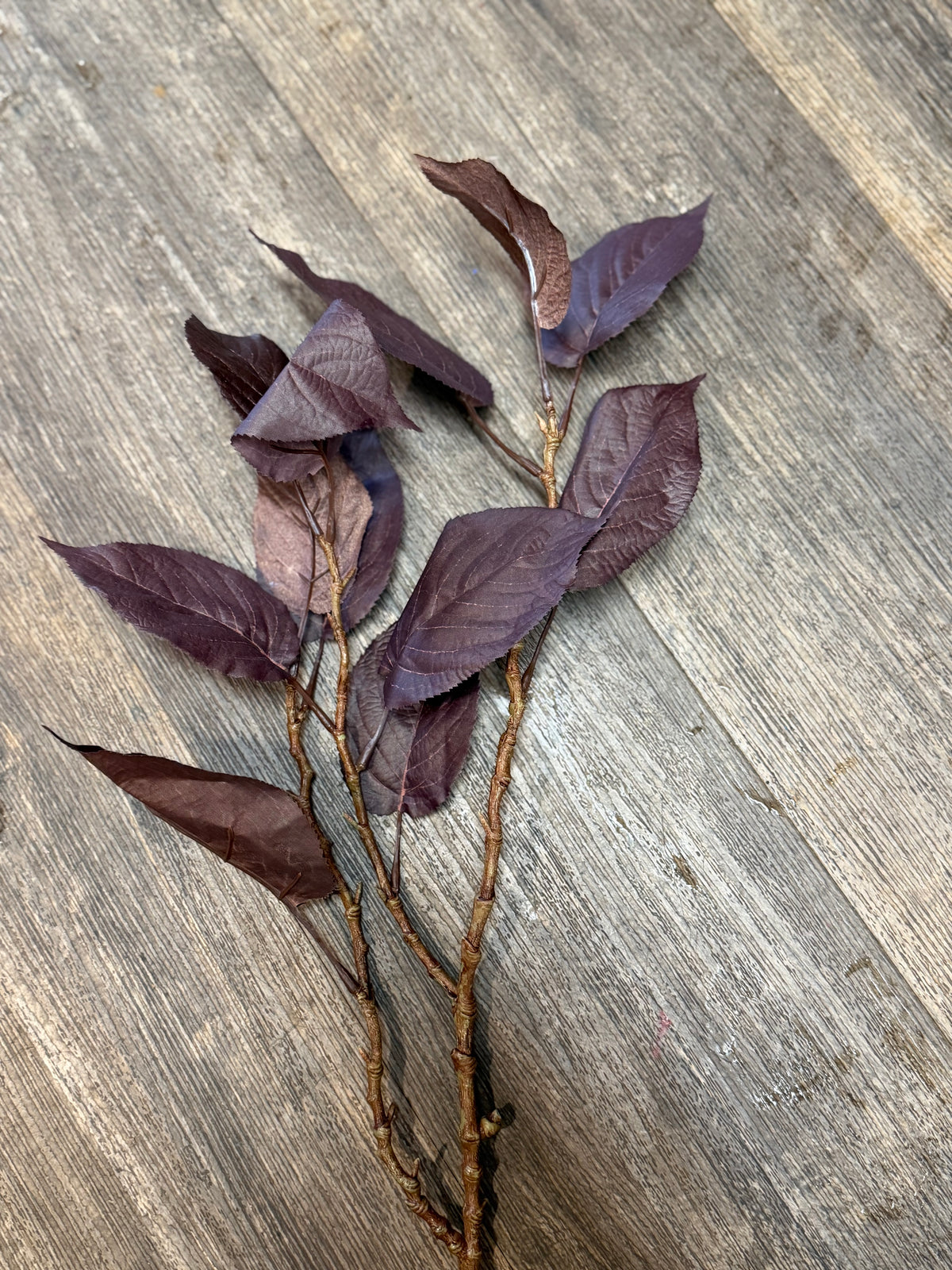 Seidenblume/Kunstblume Zweig Blatt Pflaume