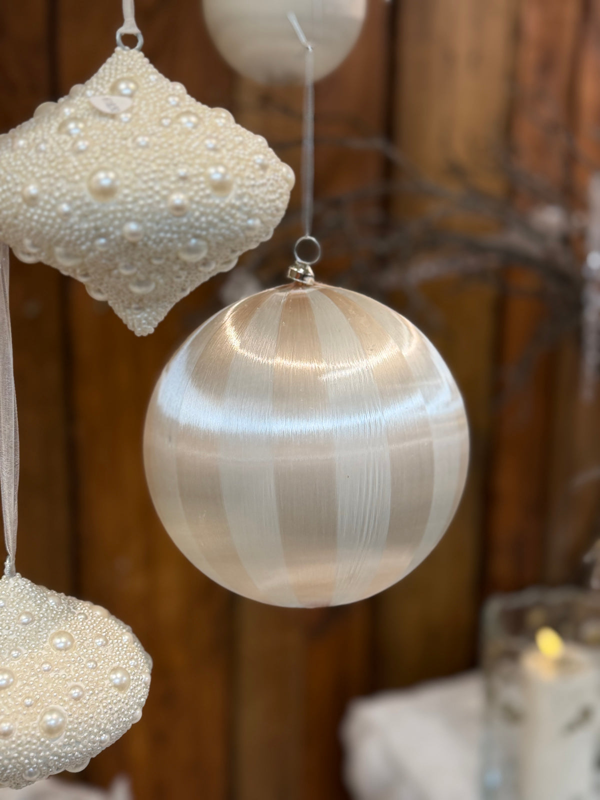 Weihnachtskugel Creme/Beige