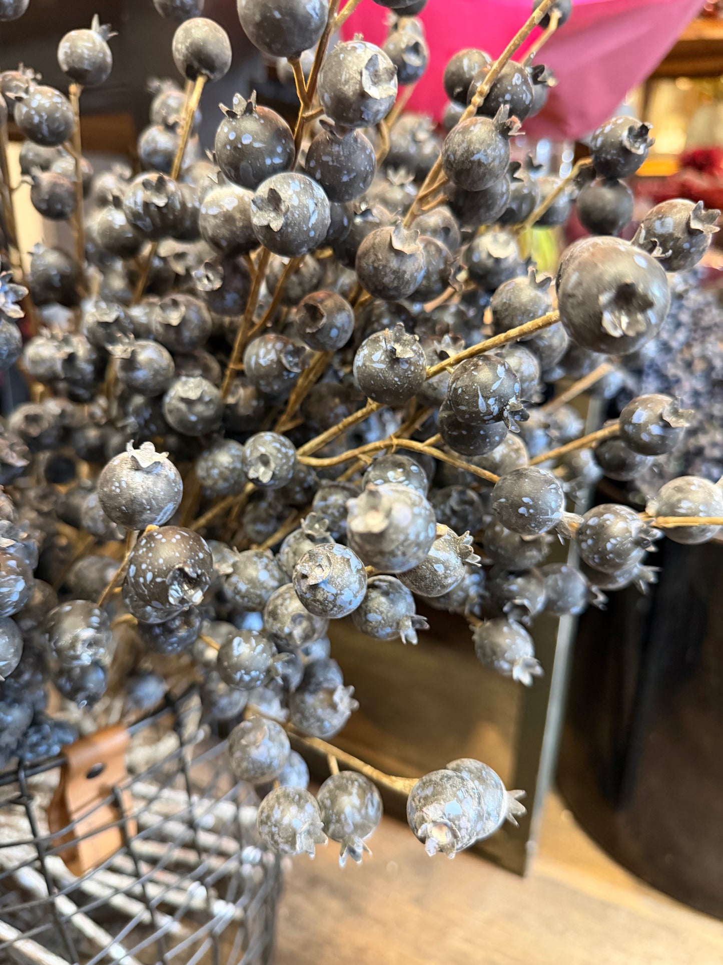 Seidenblume/ Kunstblume Heidelbeere am Ast