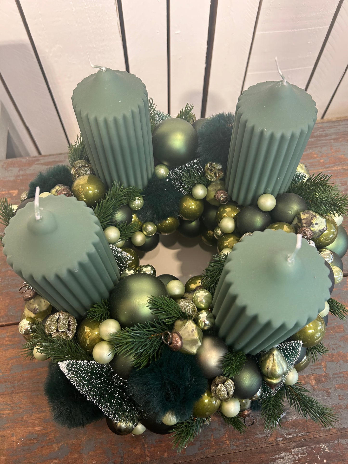 Adventskranz "Carina" Dunkelgrün