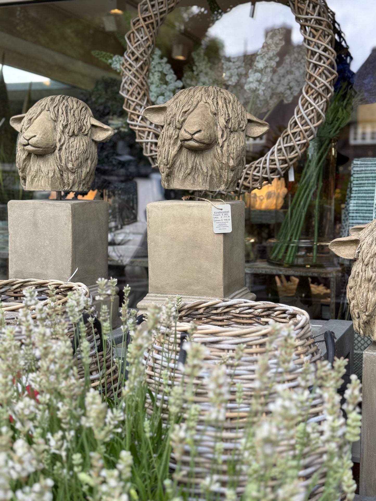 Gartenkunst "Hinnerk vom Deich" mit Säule 40x27cm