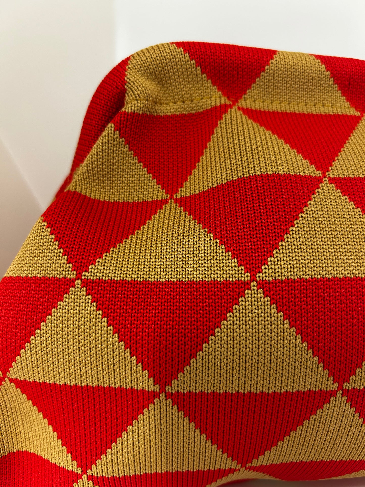 Tasche sand-rot Dreiecke