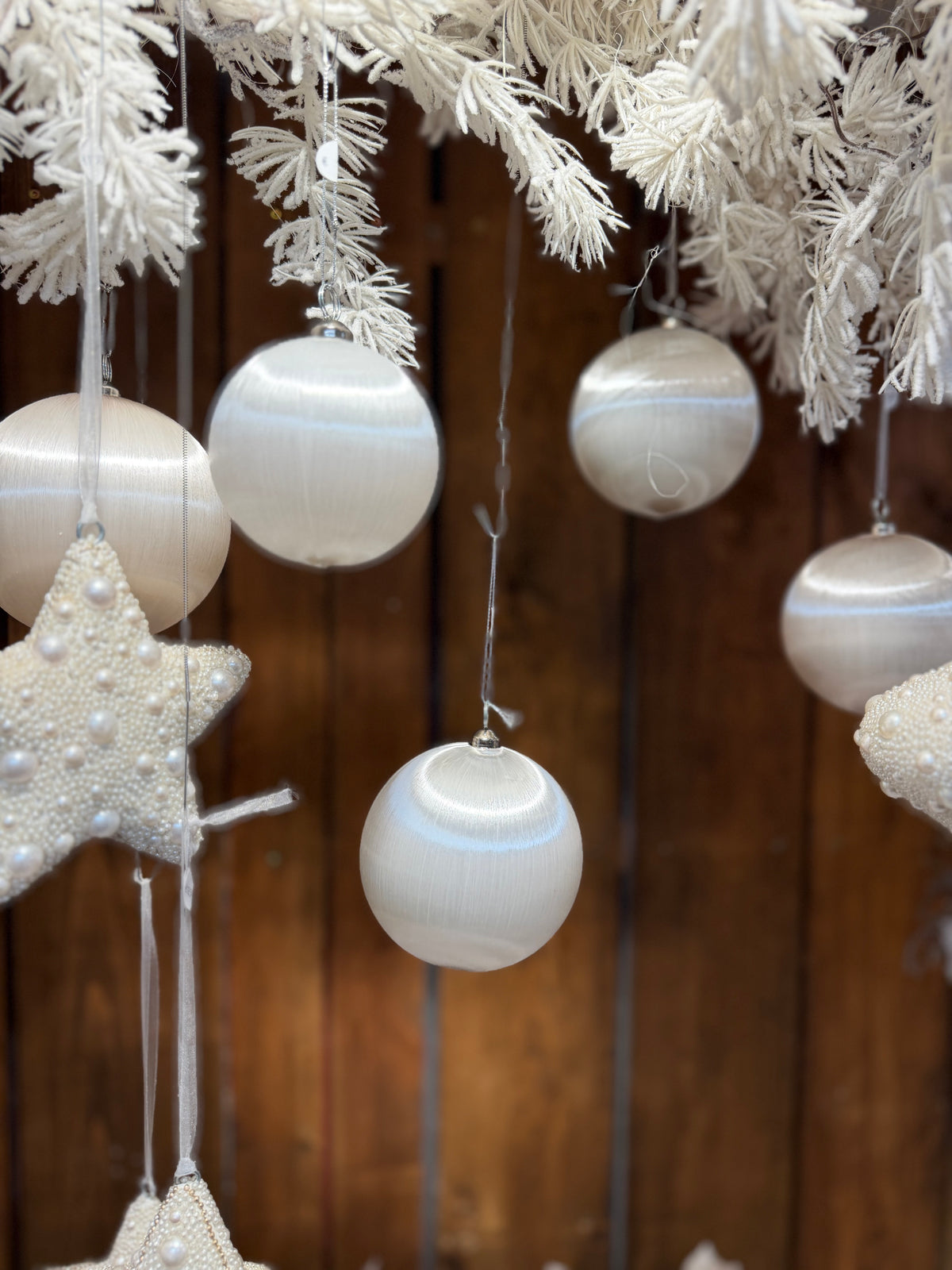 Weihnachtskugel Weiß in zwei Größen