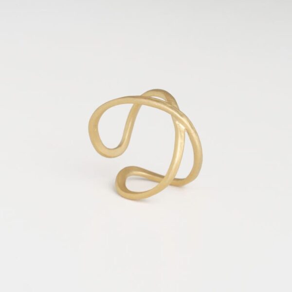 Susi Cala  A Kind of Magic Cross Ring vergoldet