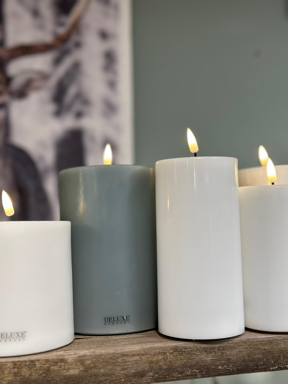 LED Kerzen in Weiß von Deluxe