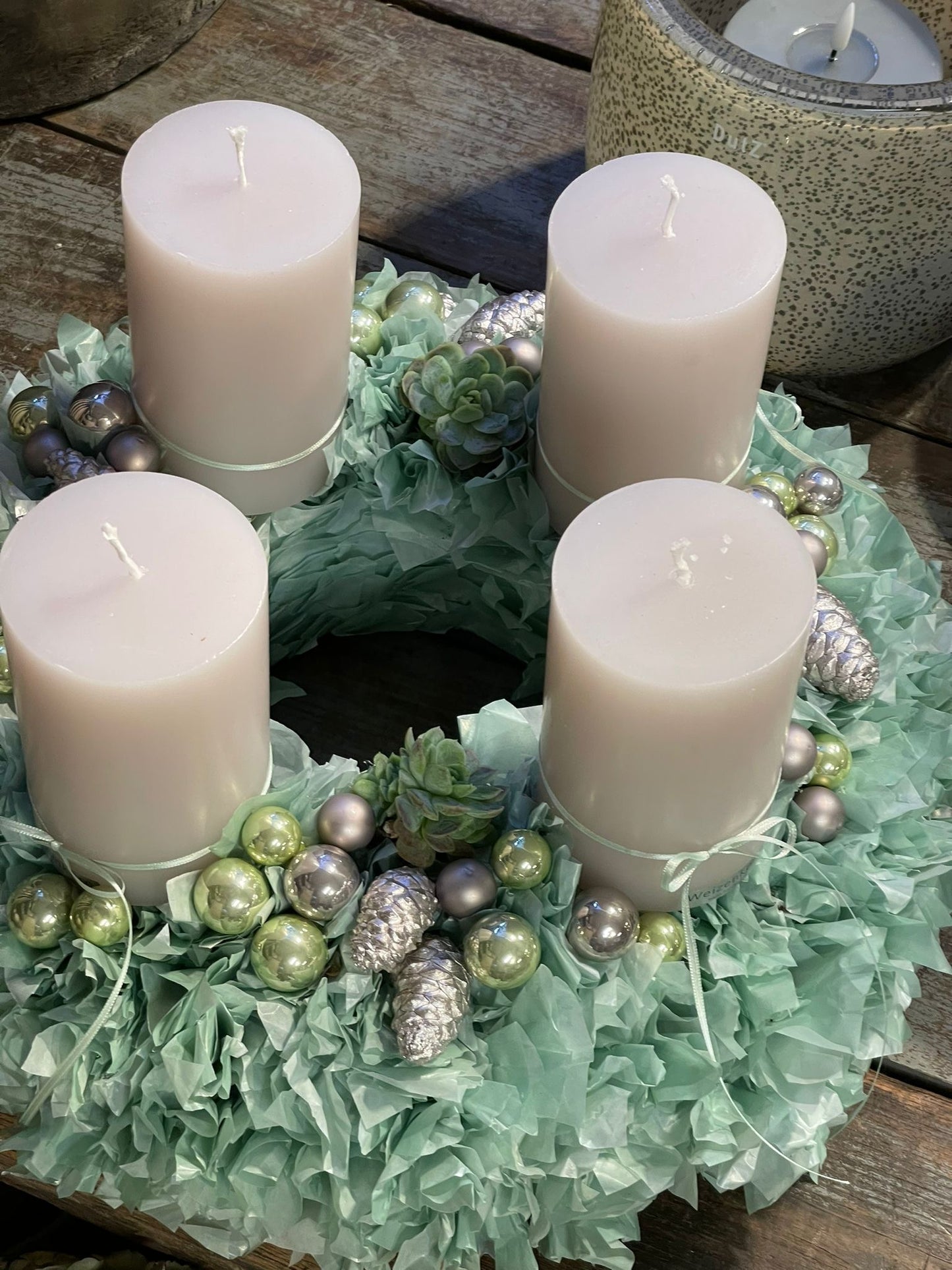 Adventskranz "Andrea" Seidenpapier mint