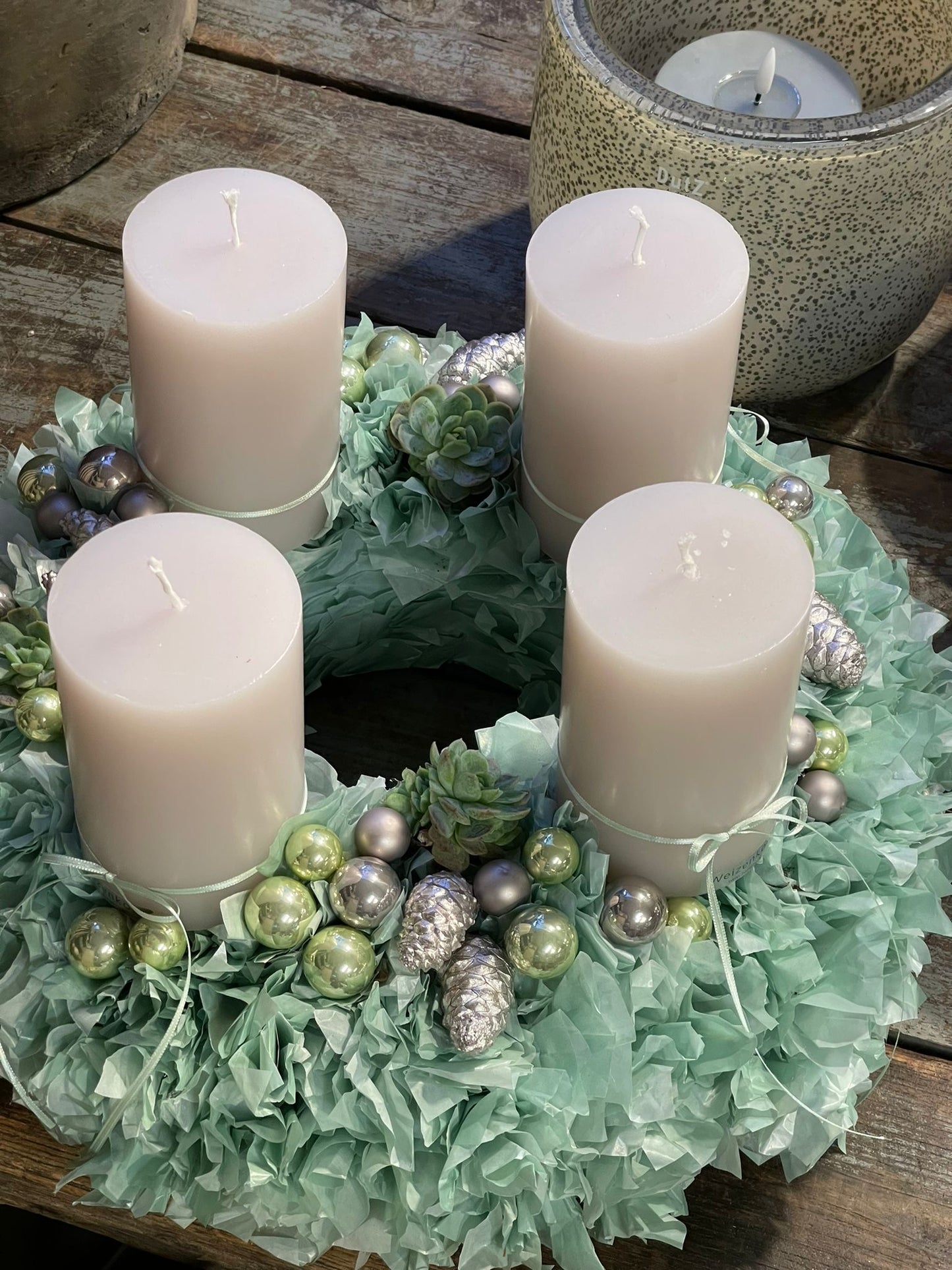 Adventskranz "Andrea" Seidenpapier mint