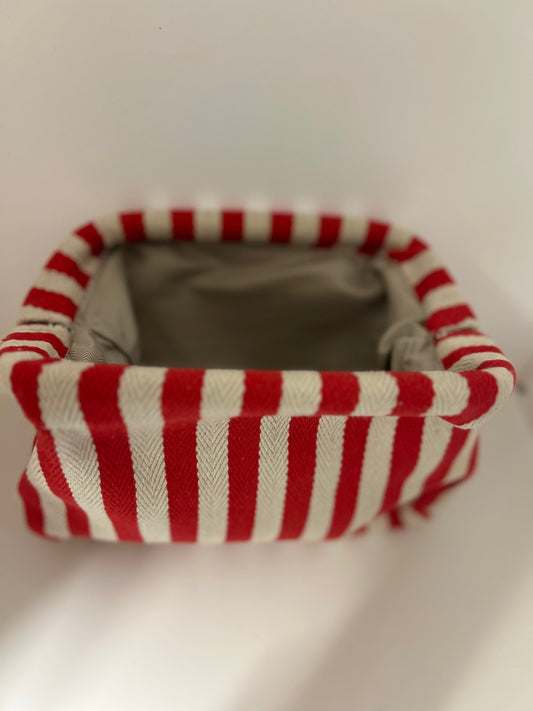 Tasche rot-weiß gestreift