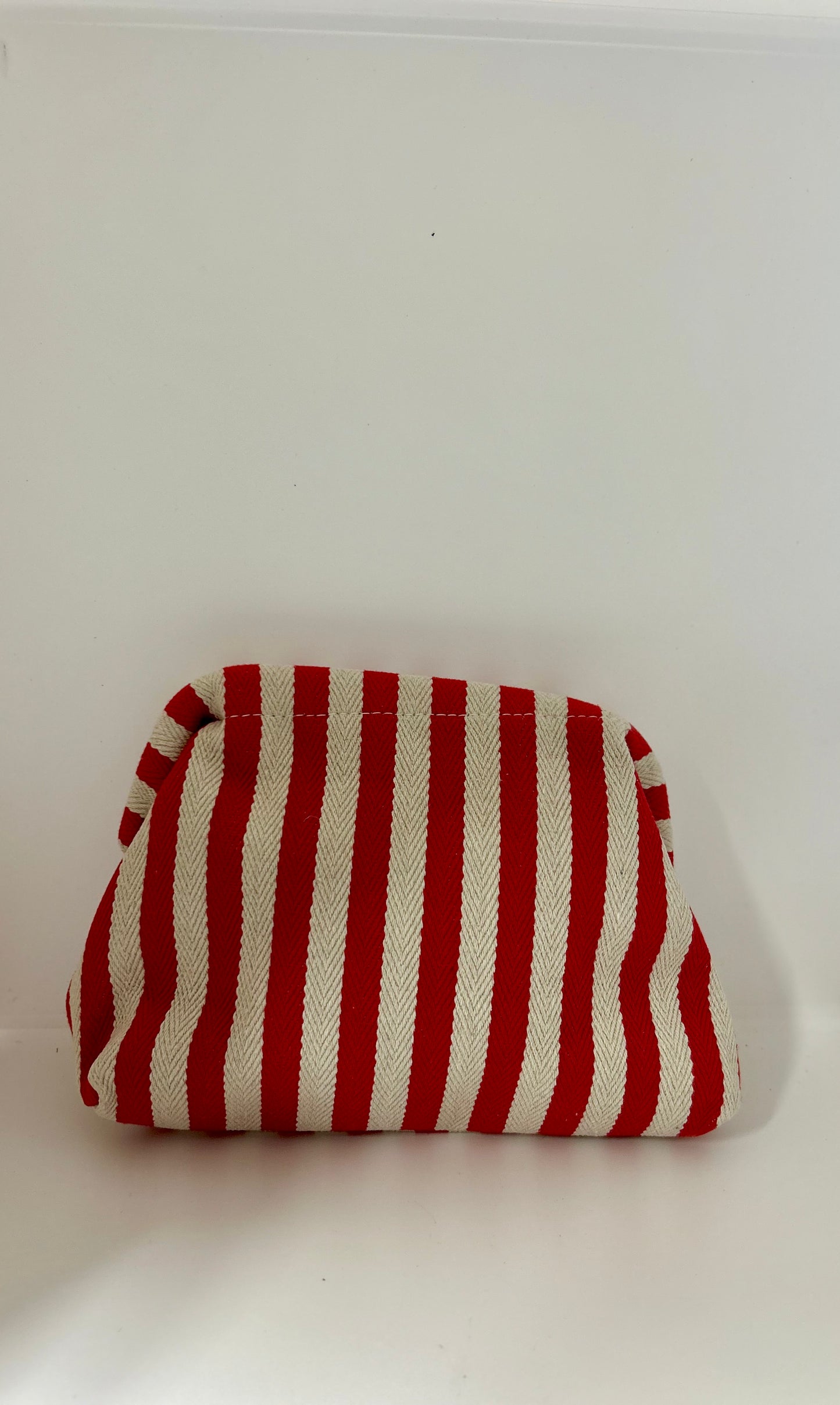 Tasche rot-weiß gestreift