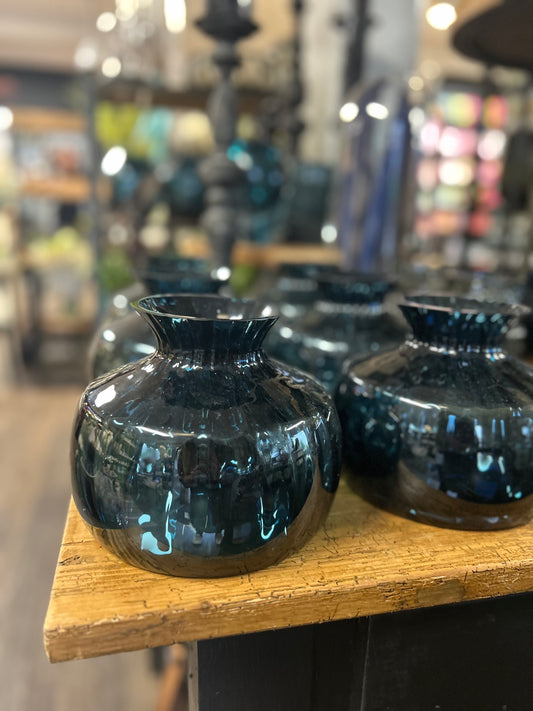 Glasvase bauchig blau
