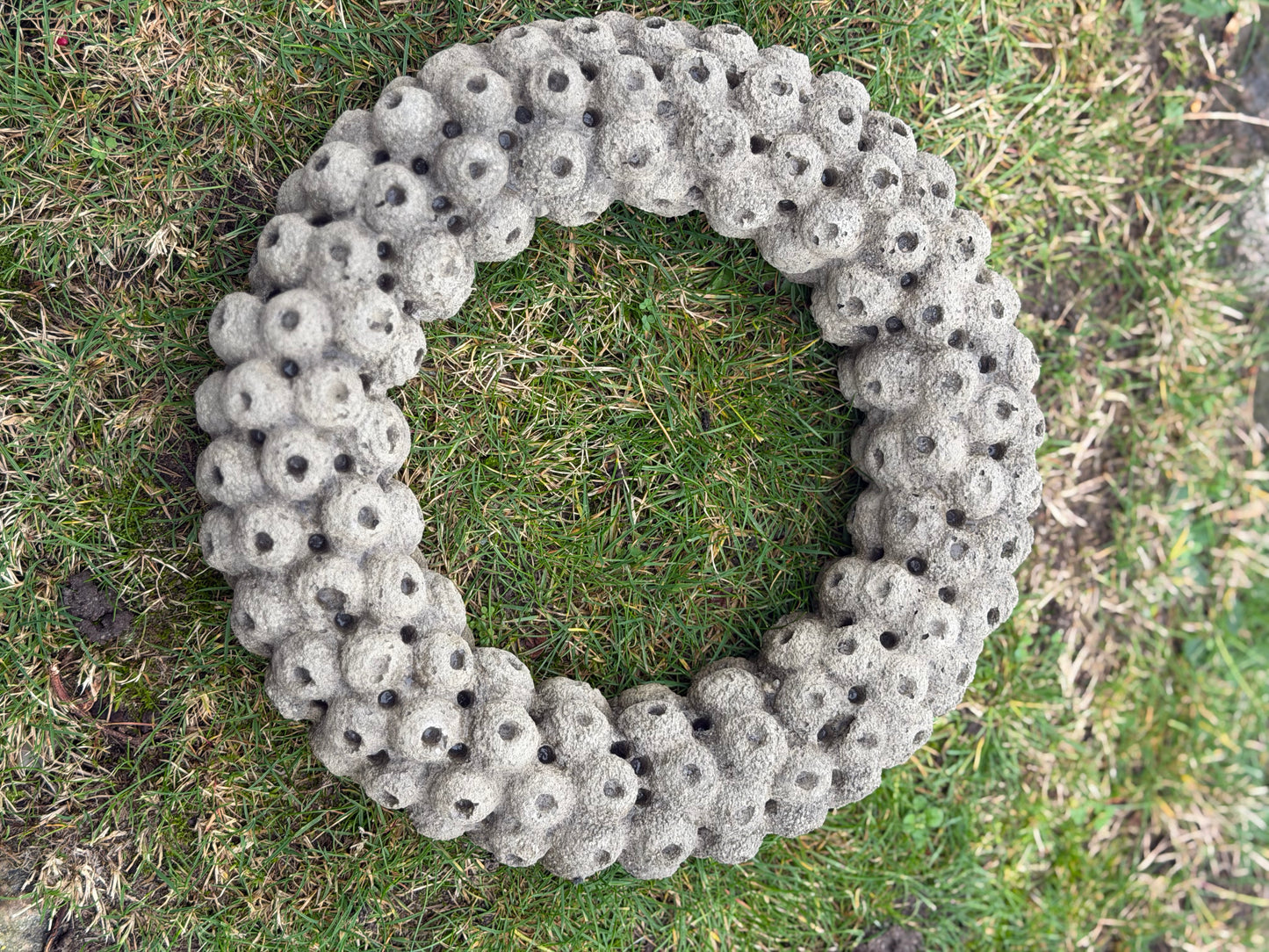 Altarkranz „Steigerwald“ aus Beton