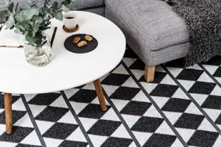 Teppich Zigge in schwarz/weiß In und Outdoor